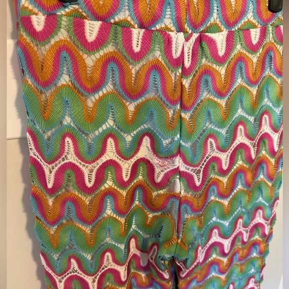 Gianni Bini Coordinating Crochet Set - Picture 15 of 16